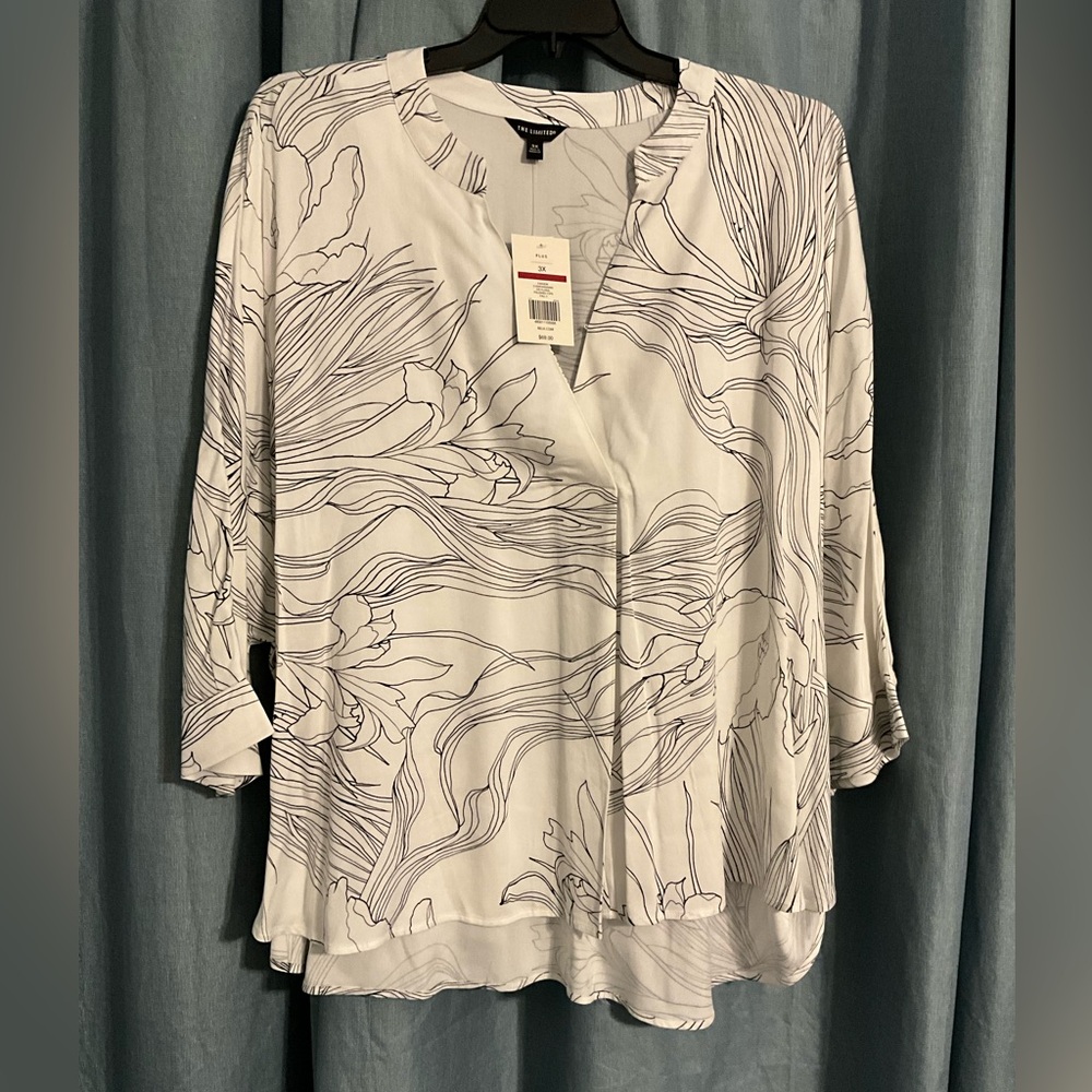 NWT flowy breezy The Limited Women’s Plus Floral Print Top or swim cover